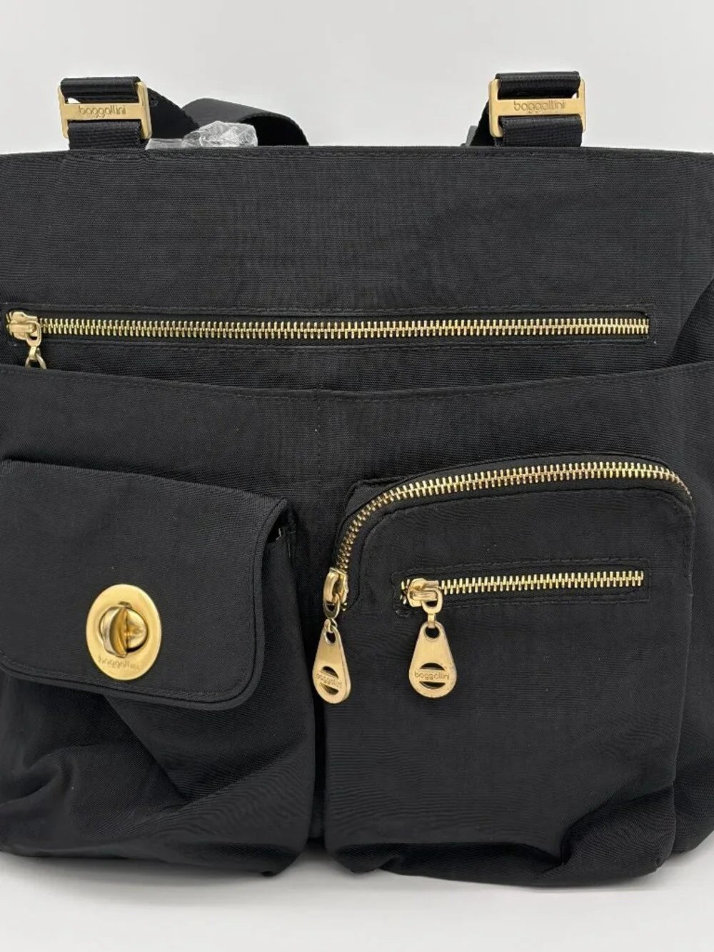 Baggallini San Marino Satchel Black Nylon Travel Tote Bag Gold Hardware Turnlock
